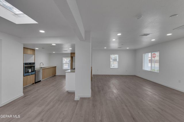 8913 PADILLA Drive, El Paso, TX 79907