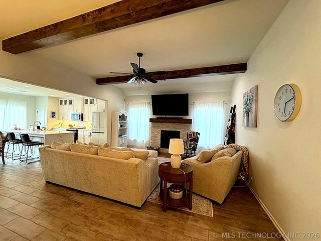 2912 S 6th Place, Broken Arrow, OK 74012