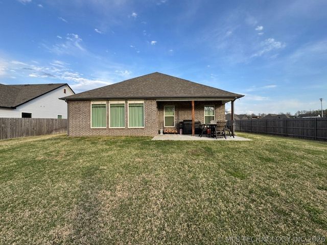 2912 S 6th Place, Broken Arrow, OK 74012