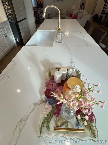 2912 S 6th Place, Broken Arrow, OK 74012