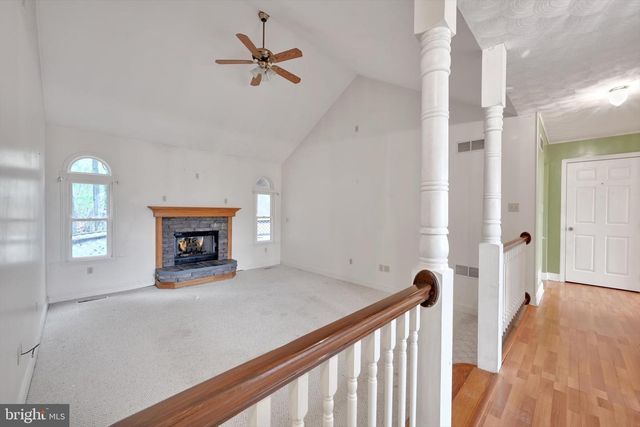 7962 WOODLAND DR, Hanover, PA 17331