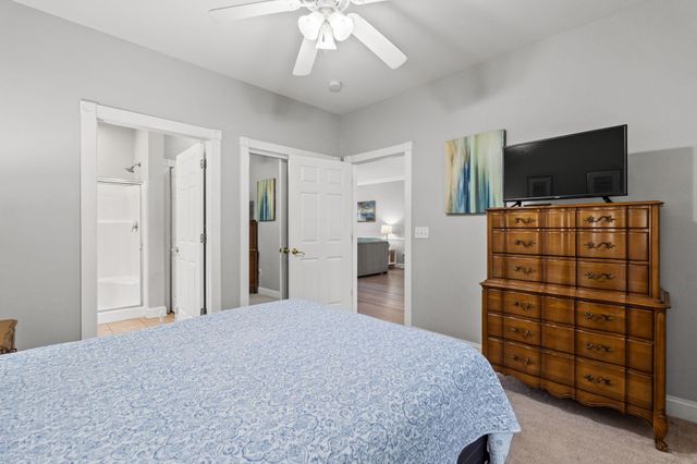4861 Luster Leaf Cir Apt 204, Myrtle Beach, SC 29577