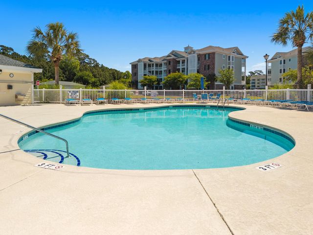 4861 Luster Leaf Cir Apt 204, Myrtle Beach, SC 29577