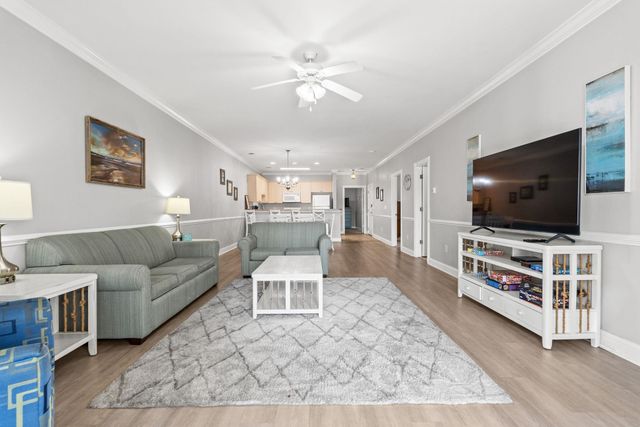 4861 Luster Leaf Cir Apt 204, Myrtle Beach, SC 29577