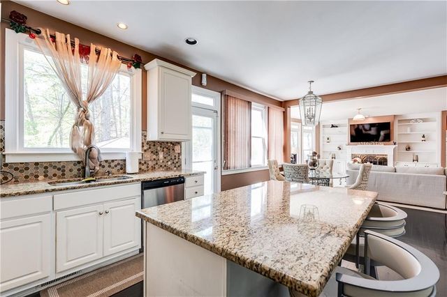 3310 Vista Creek Drive, Dacula, GA 30019