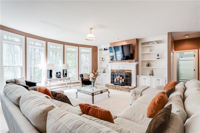 3310 Vista Creek Drive, Dacula, GA 30019