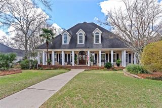 2612 Charleston Oaks Drive W, Mobile, AL 36695