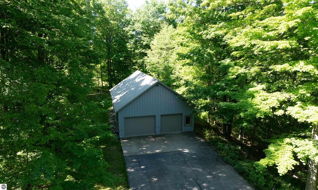 Image 2 of property listing at 3285 S East Torch Lake Drive, Bellaire, MI 49615