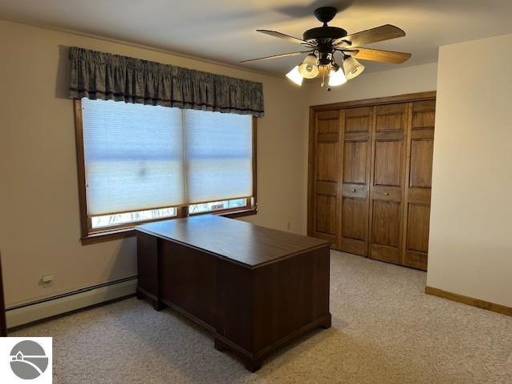 Image 20 of property listing at 3285 S East Torch Lake Drive, Bellaire, MI 49615