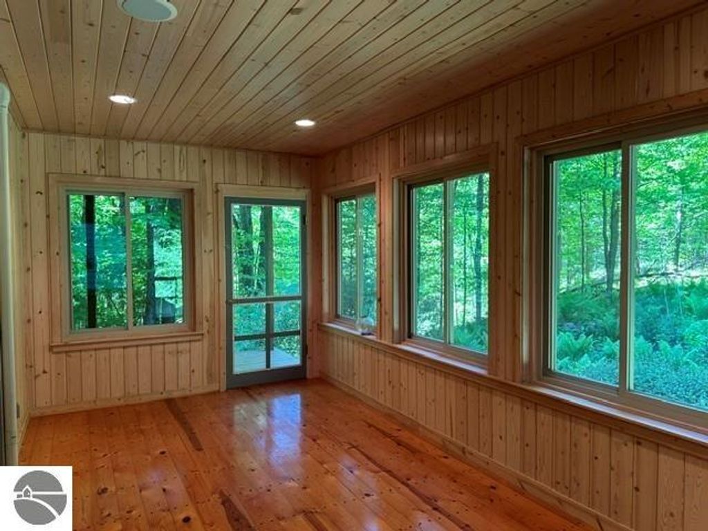 Image 28 of property listing at 3285 S East Torch Lake Drive, Bellaire, MI 49615