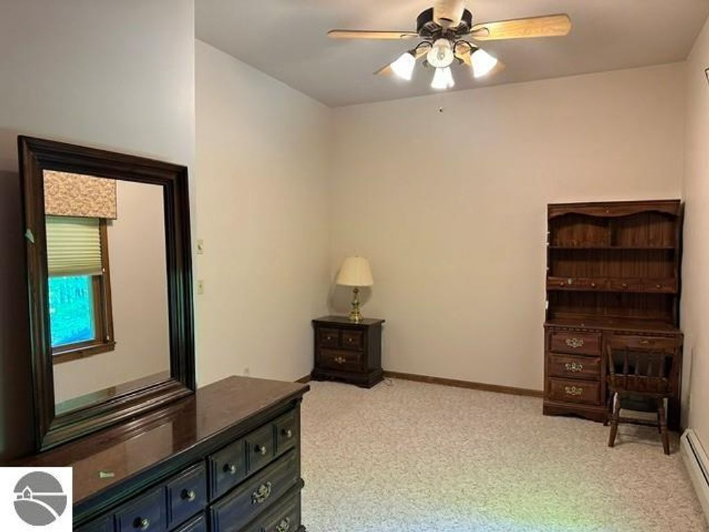Image 32 of property listing at 3285 S East Torch Lake Drive, Bellaire, MI 49615