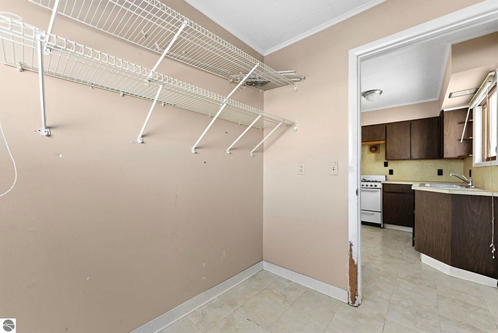 Image 21 of property listing at 1247 Plainview Avenue, Traverse City, MI 49686