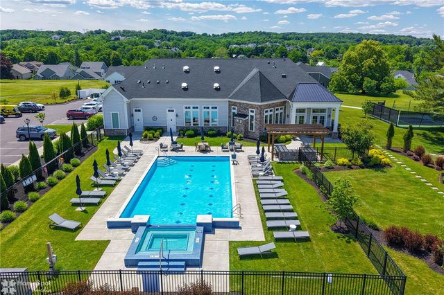 5424 Traditions Drive, Upper Saucon Twp, PA 18036