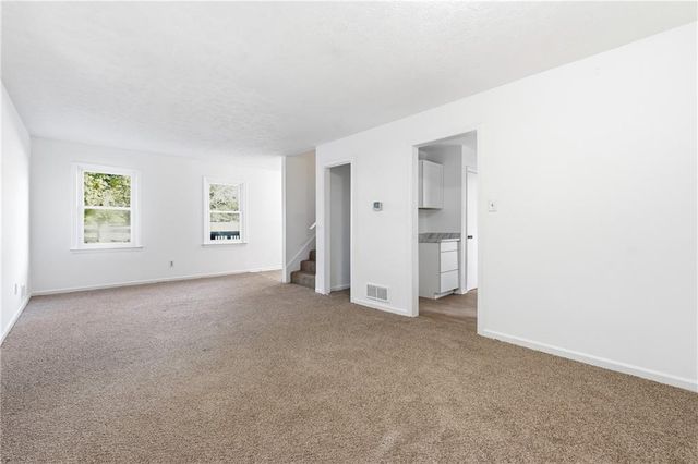 6917 Laurelwood Drive, Douglasville, GA 30135