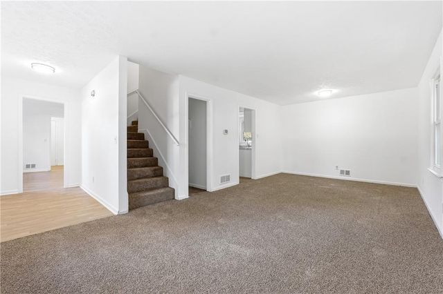 6917 Laurelwood Drive, Douglasville, GA 30135