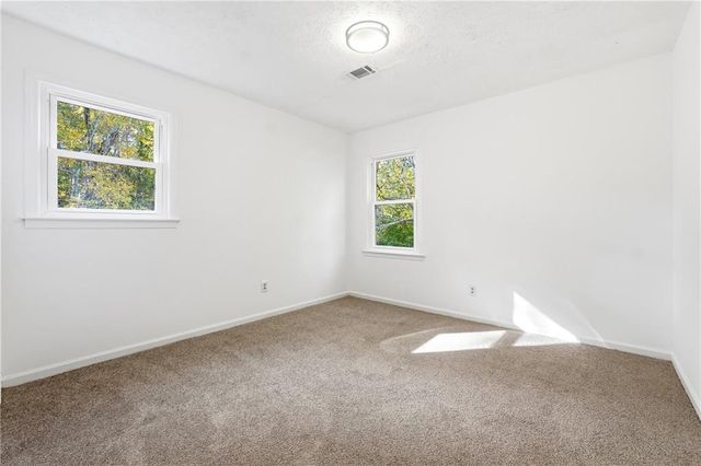 6917 Laurelwood Drive, Douglasville, GA 30135