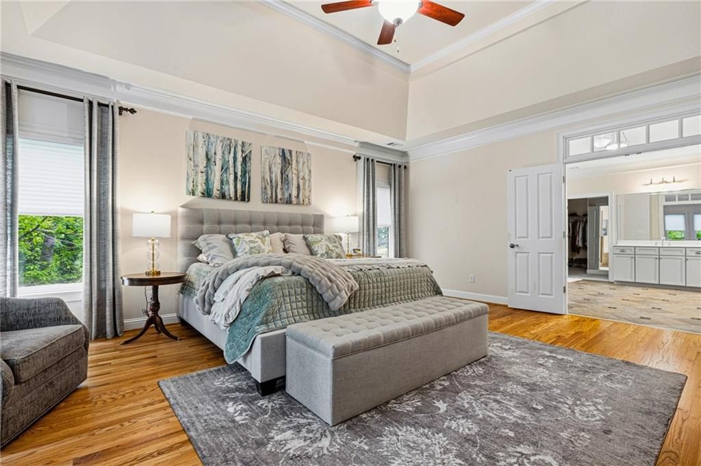 Image 21 of property listing at 4054 Newhaven Circle NE, Brookhaven, GA 30319