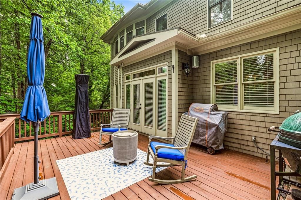 Image 8 of property listing at 4054 Newhaven Circle NE, Brookhaven, GA 30319