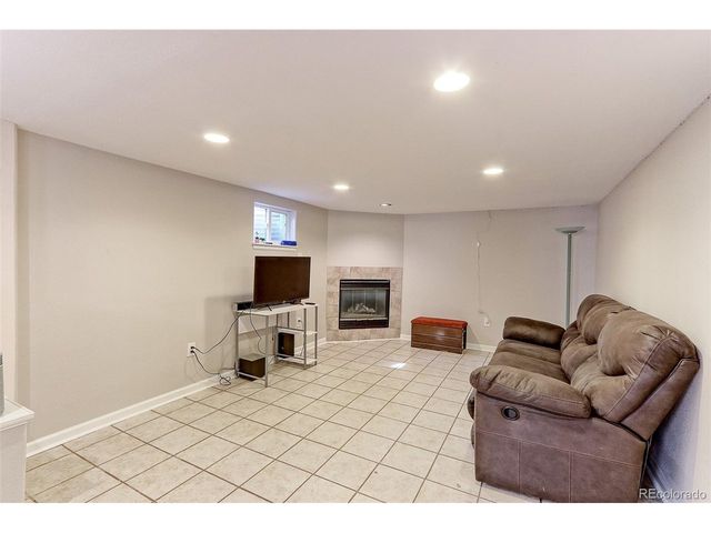 7136 Otis St, Arvada, CO 80003