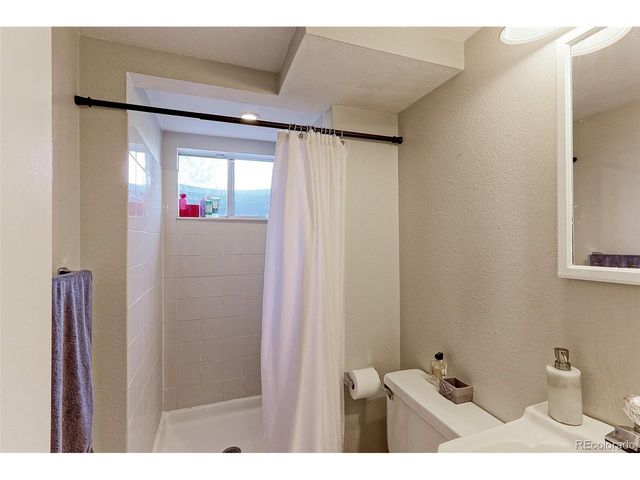 7136 Otis St, Arvada, CO 80003