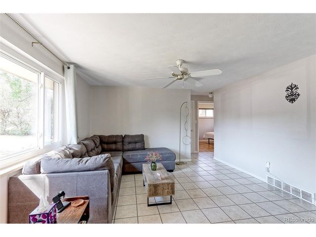 7136 Otis St, Arvada, CO 80003
