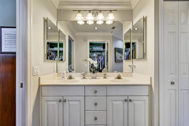 5405 STONEYBROOK LANE, Bradenton, FL 34203