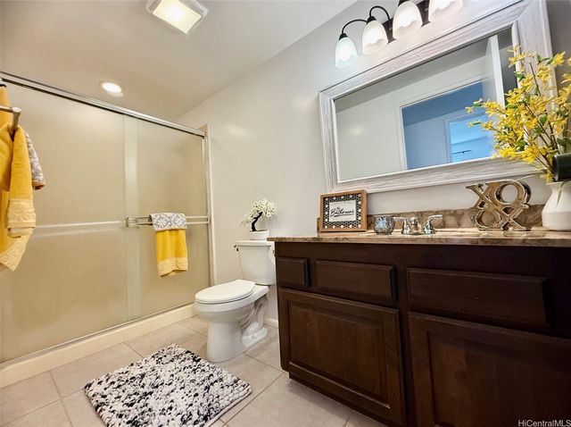 47-494 Apoalewa Place, Kaneohe, HI 96744