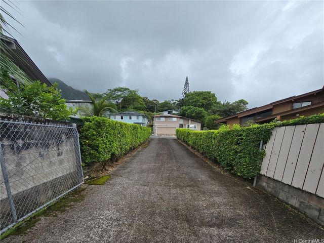 47-494 Apoalewa Place, Kaneohe, HI 96744