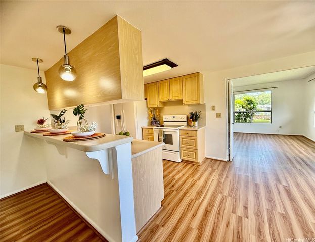 47-494 Apoalewa Place, Kaneohe, HI 96744