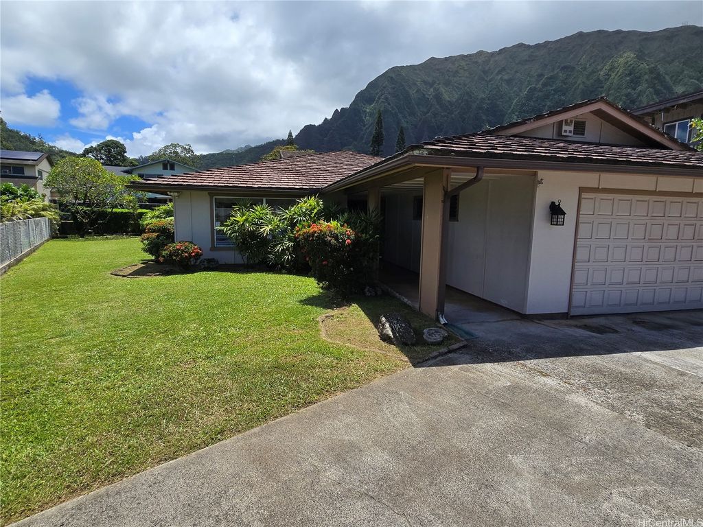 47-494 Apoalewa Place, Kaneohe, HI 96744