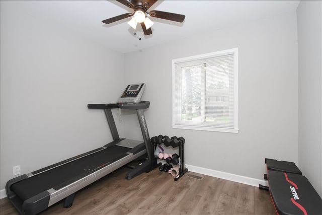 814 Oriole Drive, Streamwood, IL 60107