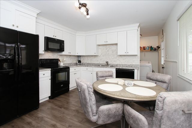 814 Oriole Drive, Streamwood, IL 60107