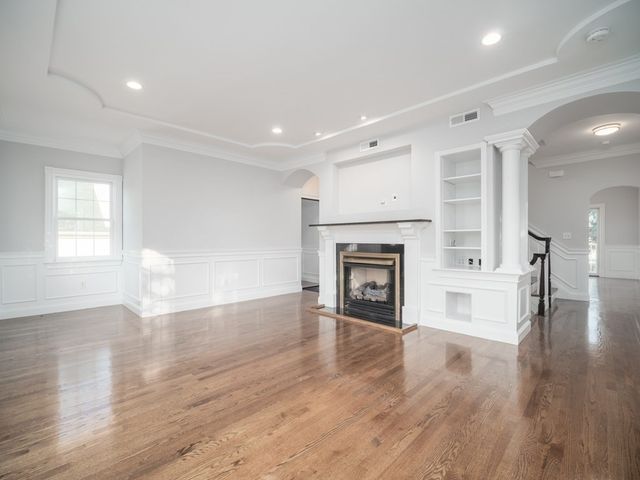 8 Richardson Street 2, Winchester, MA 01890