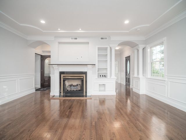 8 Richardson Street 2, Winchester, MA 01890