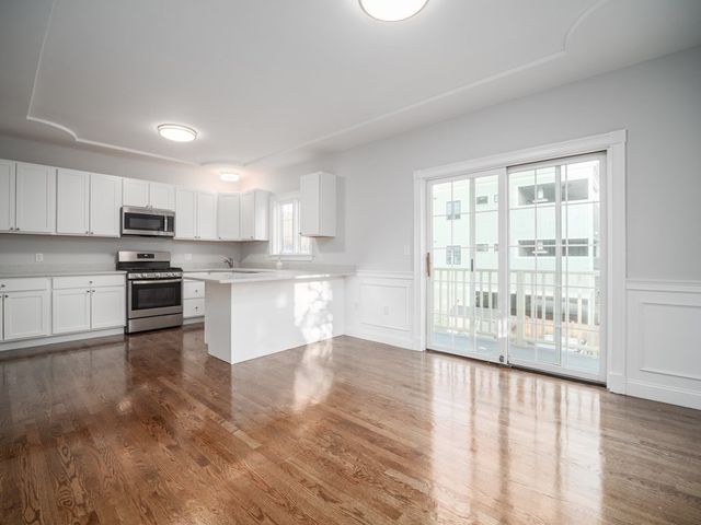 8 Richardson Street 2, Winchester, MA 01890