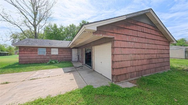 10818 Longren Street, Houston, TX 77089