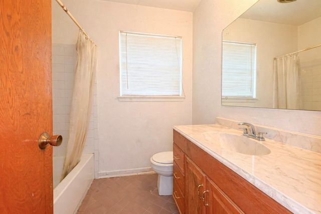 10818 Longren Street, Houston, TX 77089