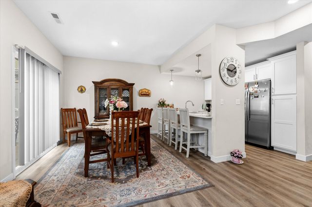 4002 W WORLEY ST UNIT 4, Columbia, MO 65203