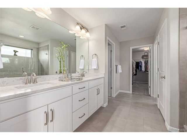 26654 E Indore Ave, Aurora, CO 80016