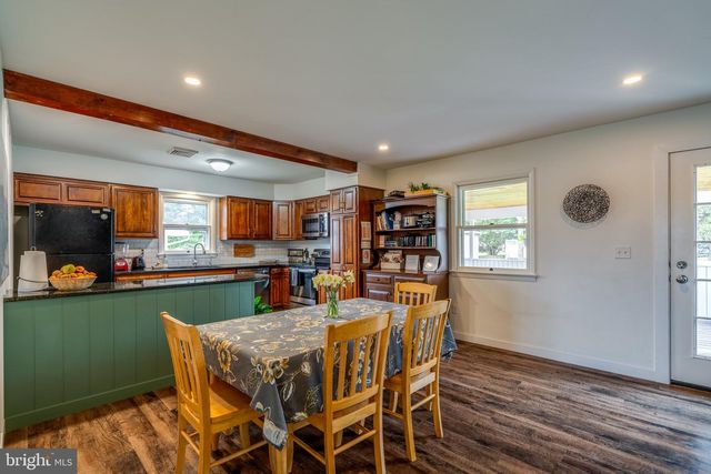 17 BRIARCLIFF RD, Elizabethtown, PA 17022
