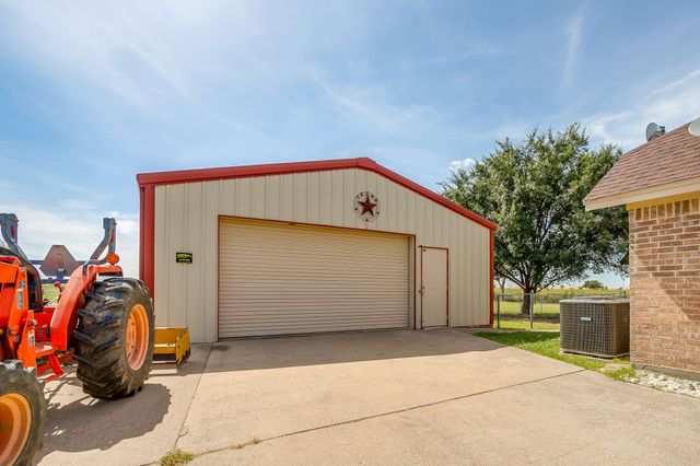 7921 County Road 915b, Joshua, TX 76058