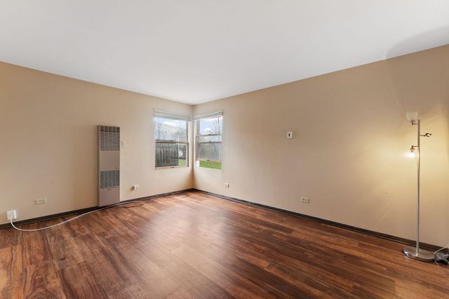 9349 Saric Drive, Highland, IN 46322