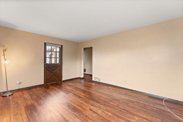 9349 Saric Drive, Highland, IN 46322