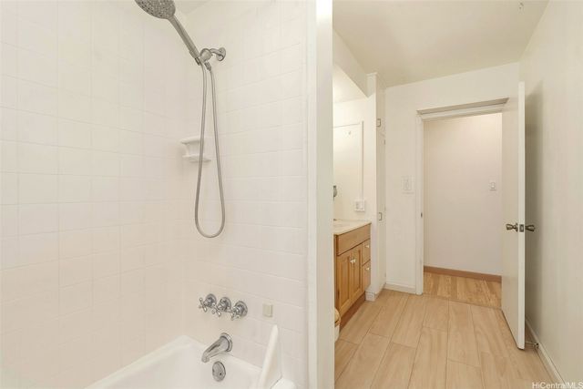 1516 Emerson Street 102, Honolulu, HI 96813