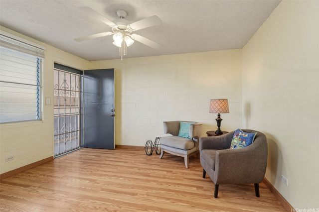 1516 Emerson Street 102, Honolulu, HI 96813