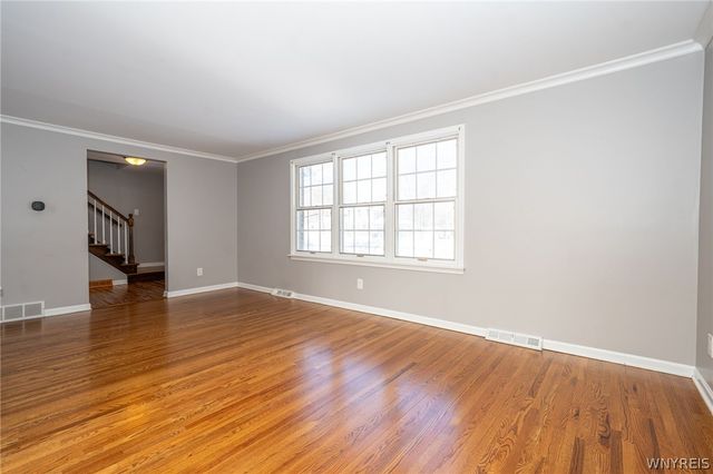 1065 Sheree Drive, Grand Island, NY 14072