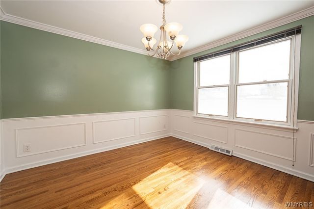 1065 Sheree Drive, Grand Island, NY 14072