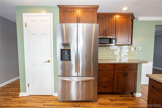 1065 Sheree Drive, Grand Island, NY 14072