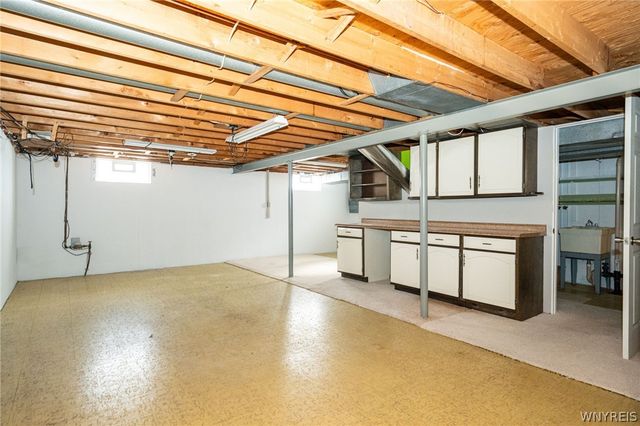 1065 Sheree Drive, Grand Island, NY 14072