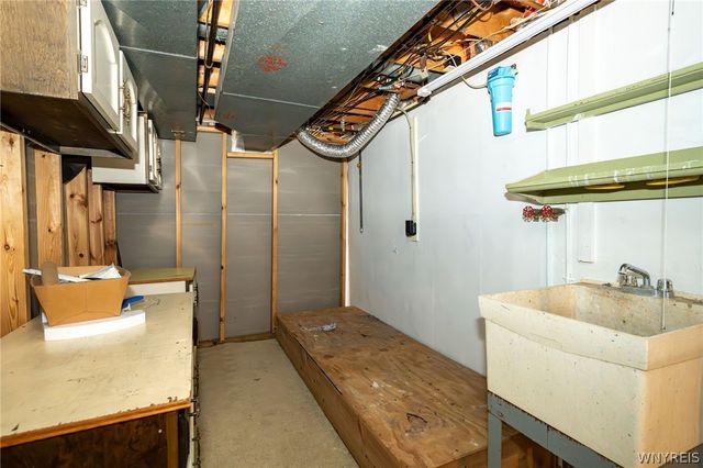 1065 Sheree Drive, Grand Island, NY 14072